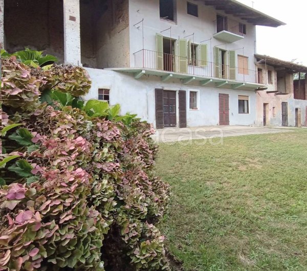 casa indipendente in vendita a Vische