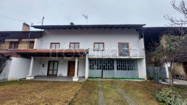 casa indipendente in vendita a Vische in zona Pratoferro