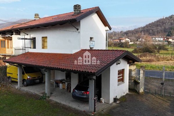 casa indipendente in vendita a Vistrorio