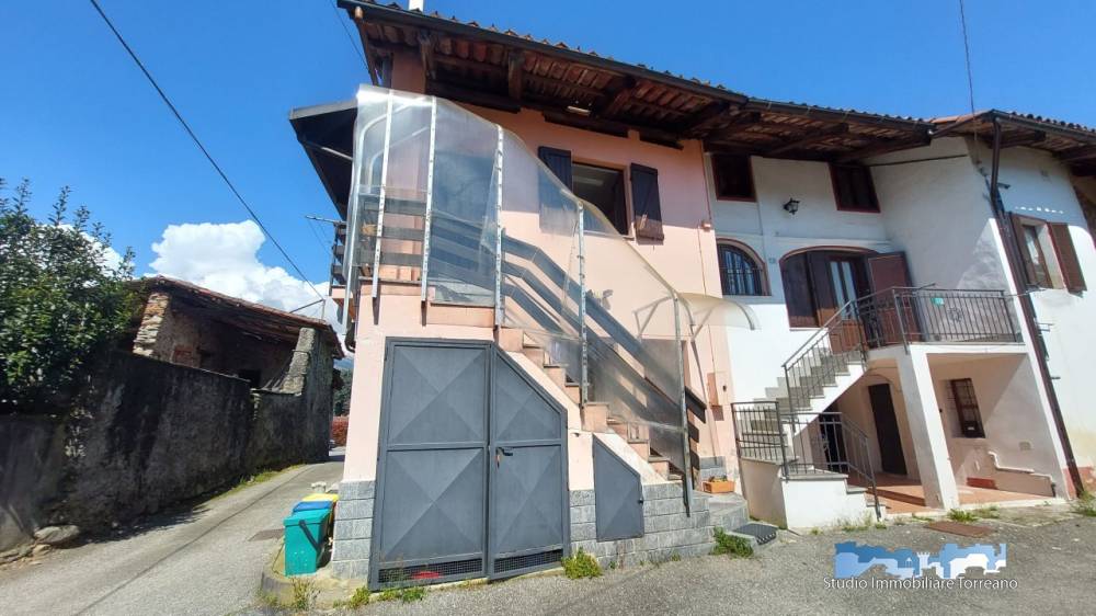 casa indipendente in vendita a Vistrorio