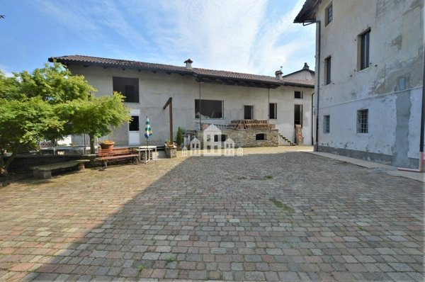 casa indipendente in vendita a Vistrorio