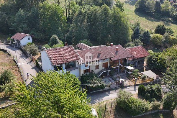 casa indipendente in vendita a Vistrorio