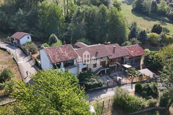 casa indipendente in vendita a Vistrorio