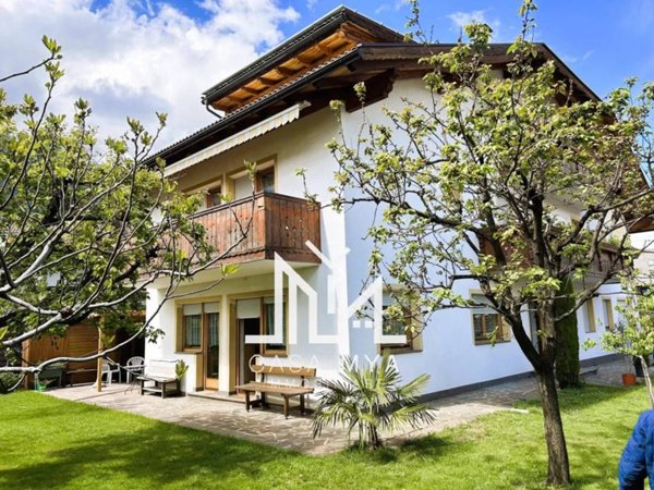 casa indipendente in vendita ad Appiano sulla strada del vino in zona San Paolo