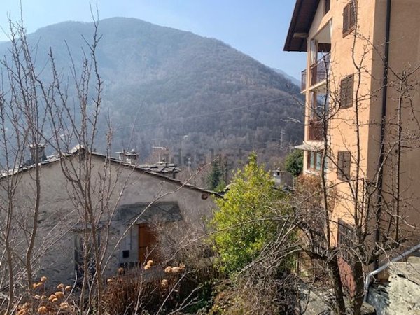 pentavano in vendita a Viù in zona Venera