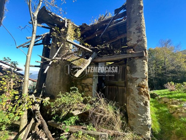 casa indipendente in vendita a Viù