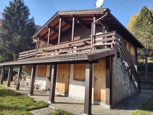 esavano in vendita a Viù in zona Tornetti