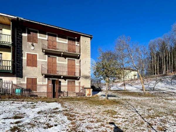 casa indipendente in vendita a Viù in zona Col San Giovanni