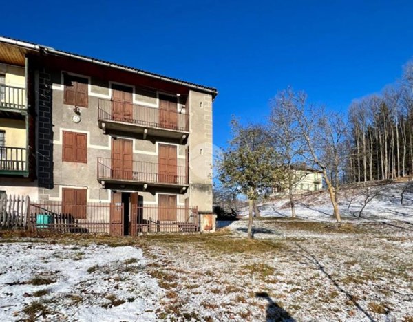 casa indipendente in vendita a Viù in zona Col San Giovanni