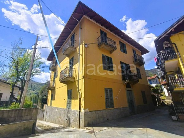 casa indipendente in vendita a Viù in zona Maddalene