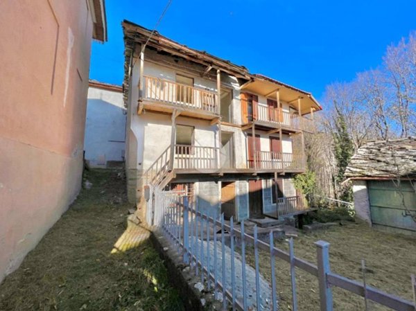 casa indipendente in vendita a Viù in zona Polpresa