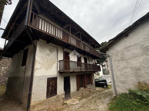 appartamento in vendita a Viù in zona Chiaberge
