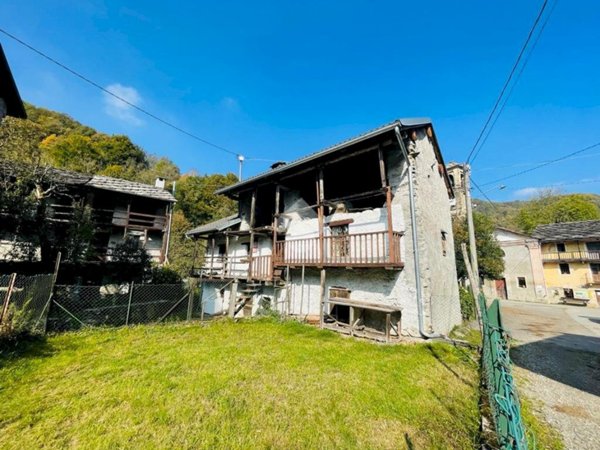 casale in vendita a Viù