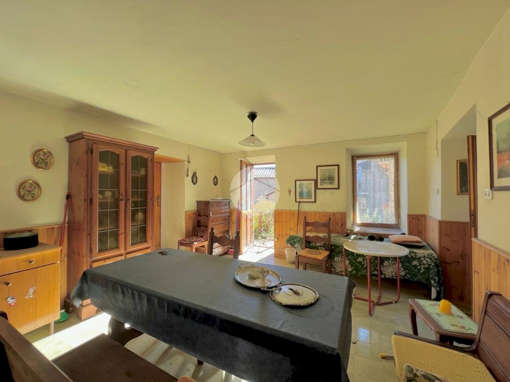 appartamento in vendita a Viù in zona Tornetti