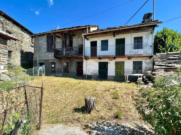 casa indipendente in vendita a Viù in zona Polpresa