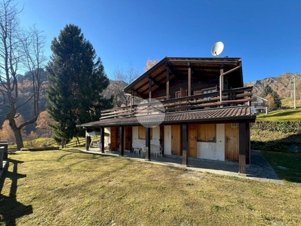 casa indipendente in vendita a Viù in zona Tornetti
