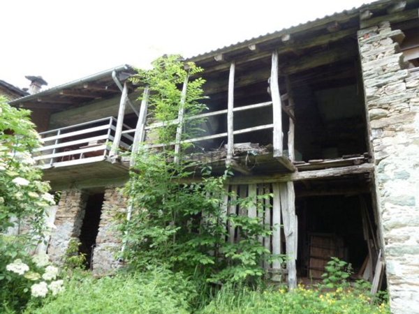 appartamento in vendita a Viù