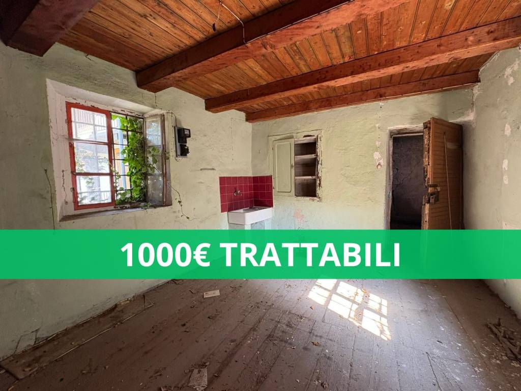 casa indipendente in vendita a Viù