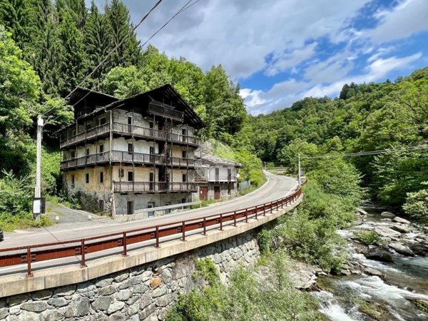 appartamento in vendita a Viù in zona Fucine
