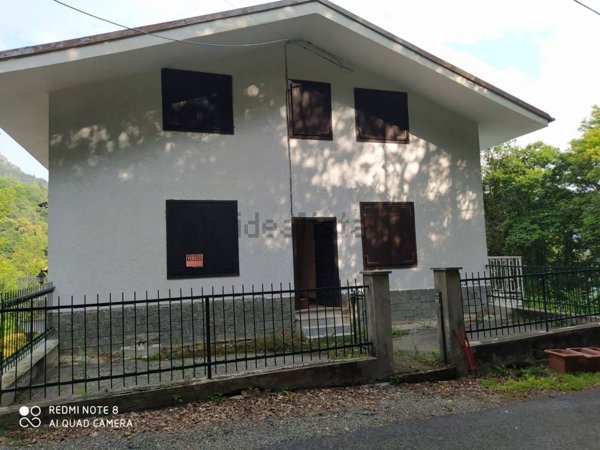 appartamento in vendita a Viù in zona Tuberghengo