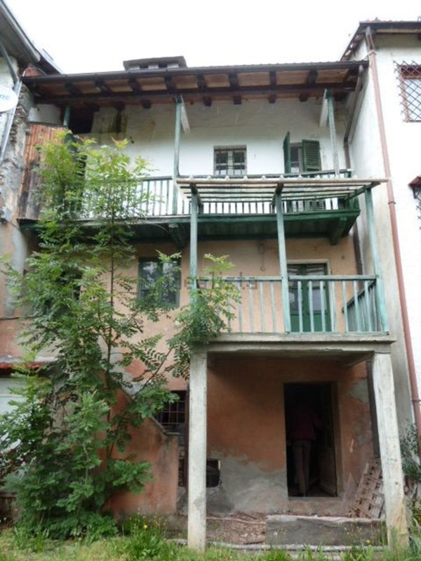 appartamento in vendita a Viù in zona Tuberghengo