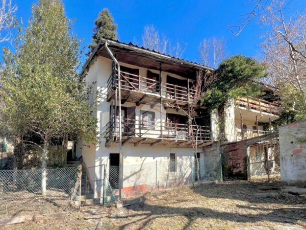 casa indipendente in vendita a Viù in zona Fubina