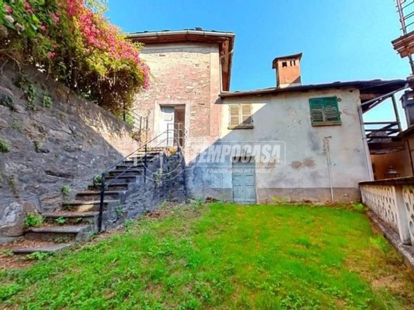 casa indipendente in vendita a Viù in zona Venera