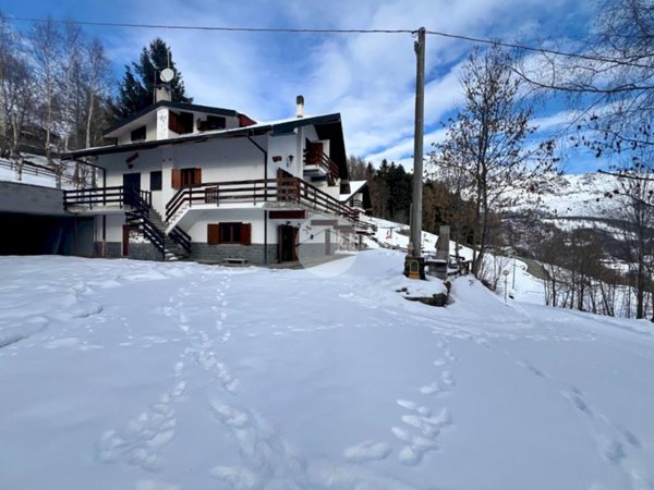 casa semindipendente in vendita a Viù in zona Tornetti