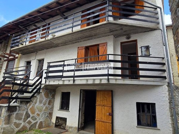 appartamento in vendita a Viù in zona Col San Giovanni