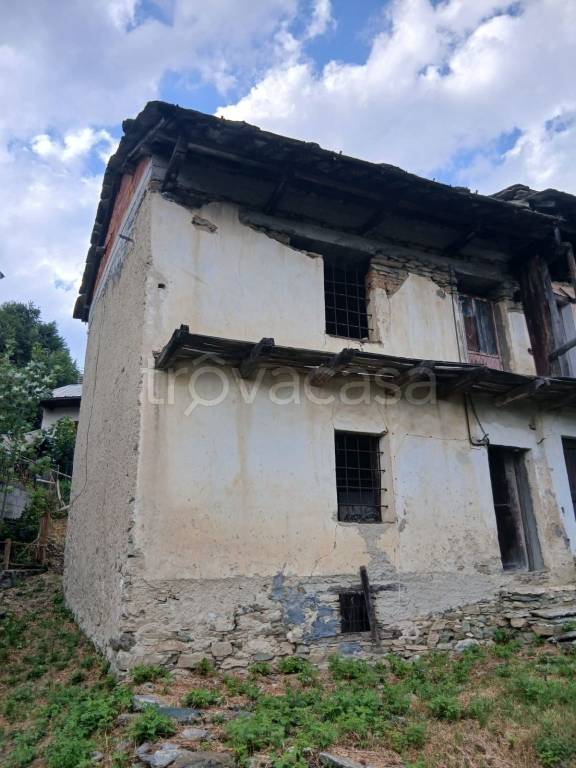 casa indipendente in vendita a Viù in zona Col San Giovanni