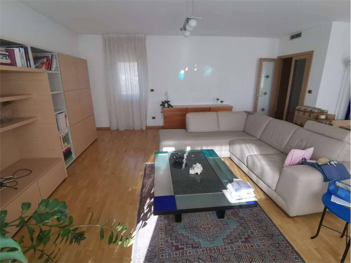appartamento in vendita a Bolzano