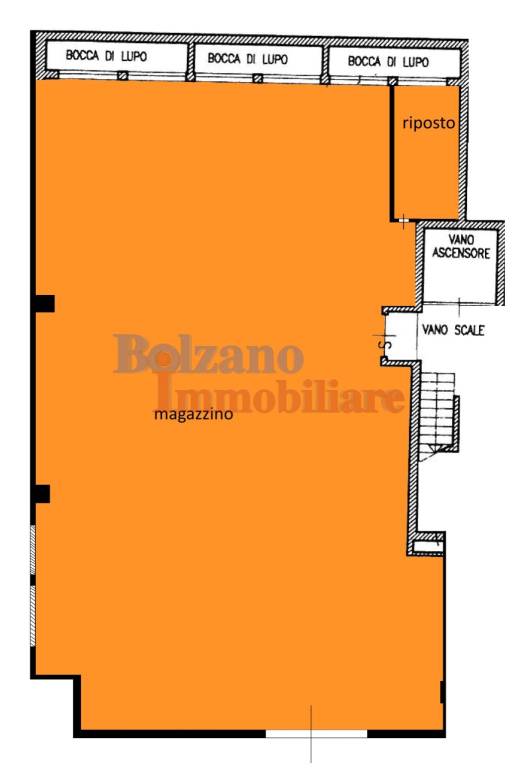 locale commerciale in vendita a Bolzano