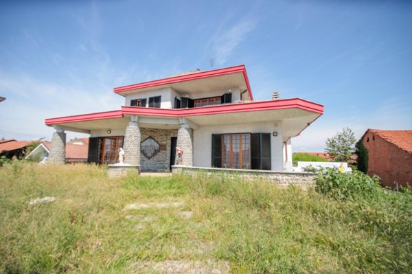 casa indipendente in vendita a Volpiano