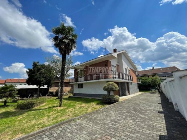 casa indipendente in vendita a Volpiano