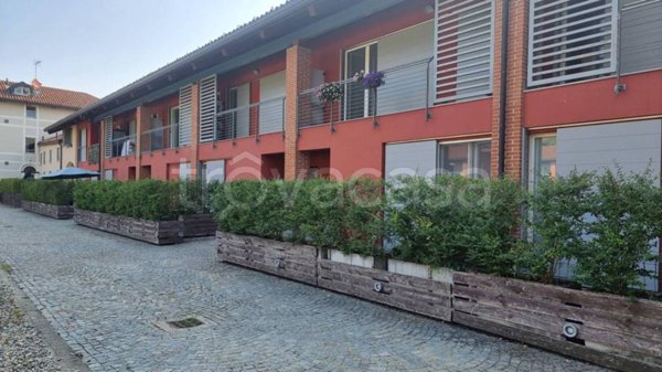 casa indipendente in vendita a Volpiano