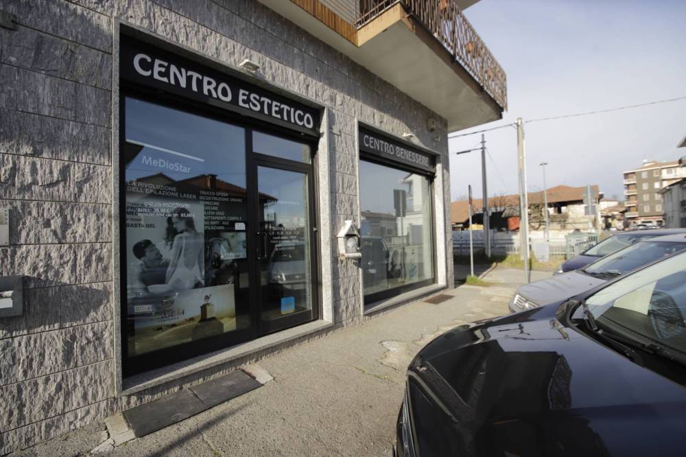 locale commerciale in vendita a Volpiano