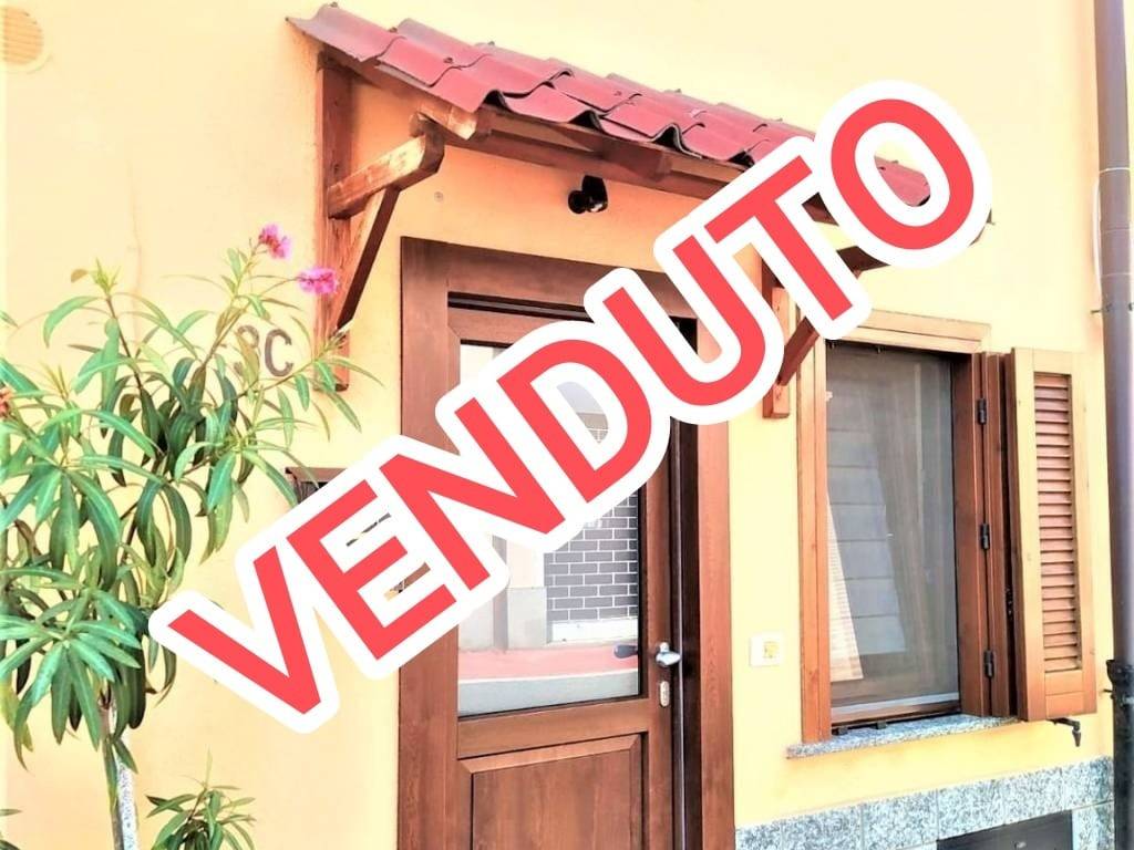casa indipendente in vendita a Volpiano