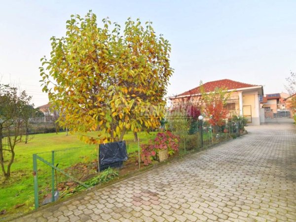 casa indipendente in vendita a Volpiano