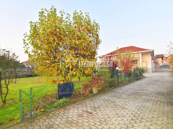 casa indipendente in vendita a Volpiano