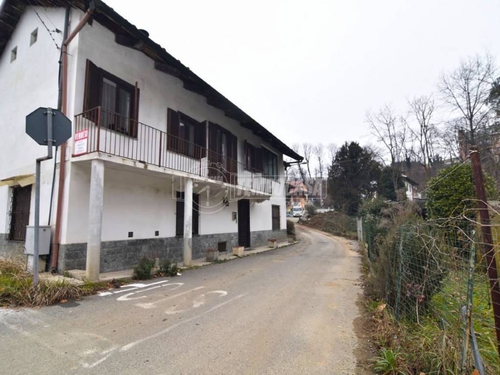 casa indipendente in vendita a Volpiano