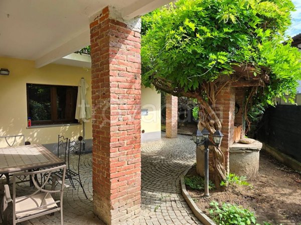 casa indipendente in vendita a Volpiano