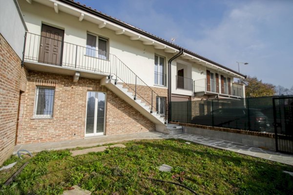 casa indipendente in vendita a Volpiano