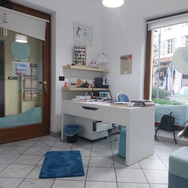 negozio in vendita a Volpiano