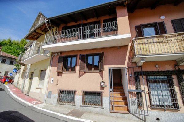 casa indipendente in vendita a Volpiano