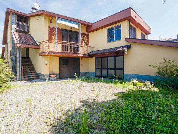 casa indipendente in vendita a Volpiano
