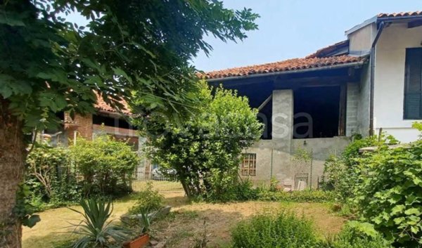 casa indipendente in vendita a Volpiano