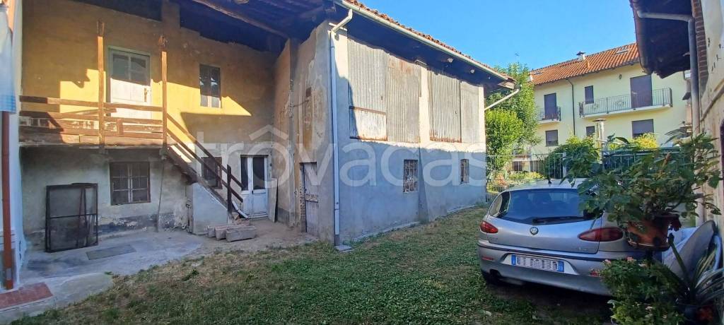 casa indipendente in vendita a Volpiano