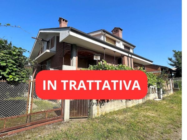 casa indipendente in vendita a Volpiano