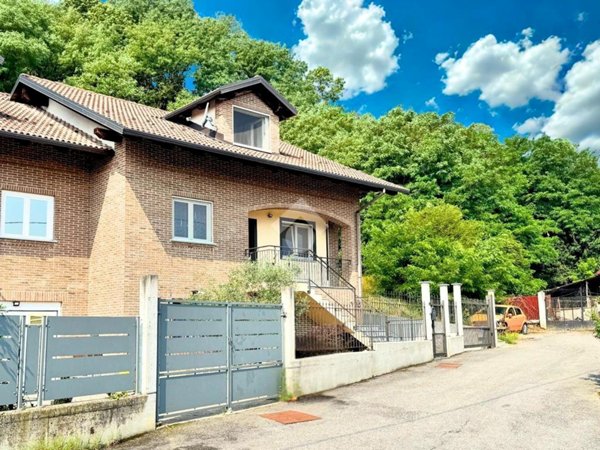 casa indipendente in vendita a Volpiano