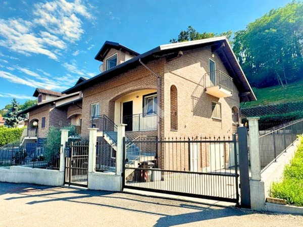 casa indipendente in vendita a Volpiano